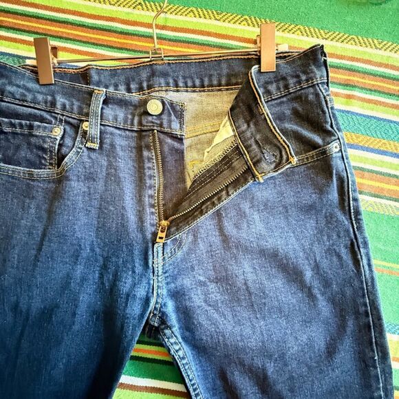 Levi's 512 Slim Tapered Fit Jeans in Dark Indigo size 31 L 30 - Picture 6 of 11